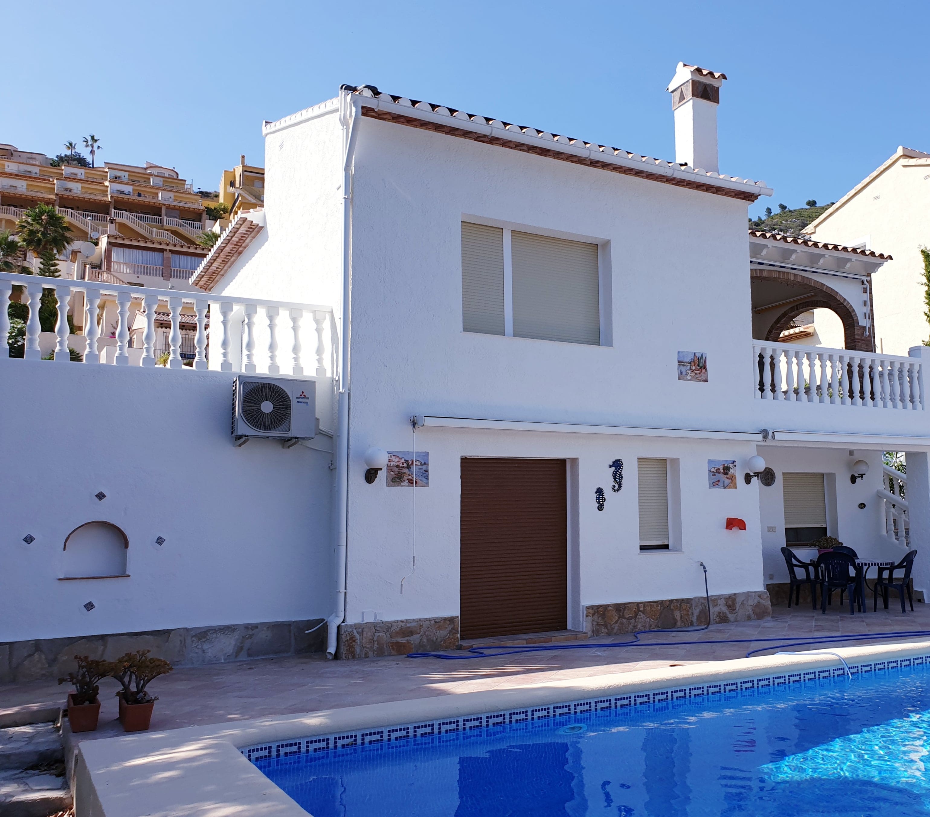 Exterior Paints in Vergel